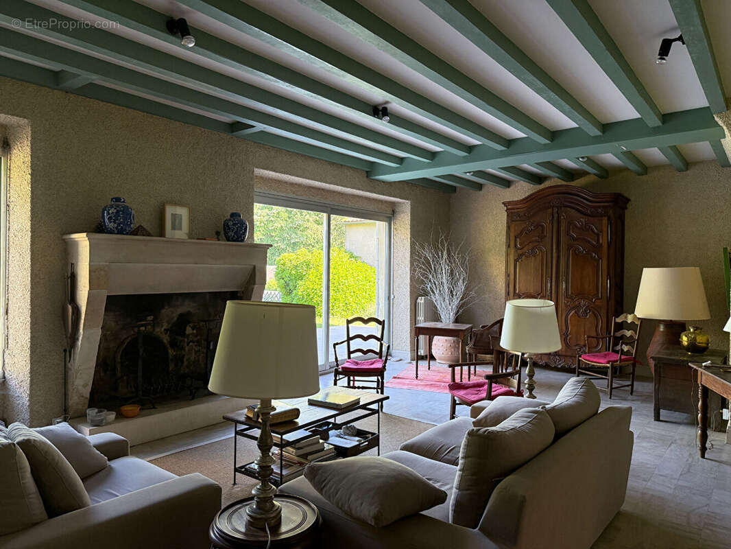 Maison à LA VILLEDIEU-DU-CLAIN