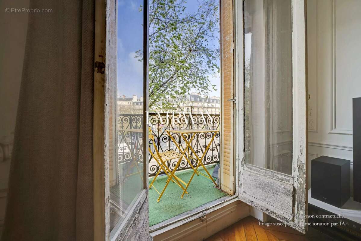 Appartement à PARIS-8E