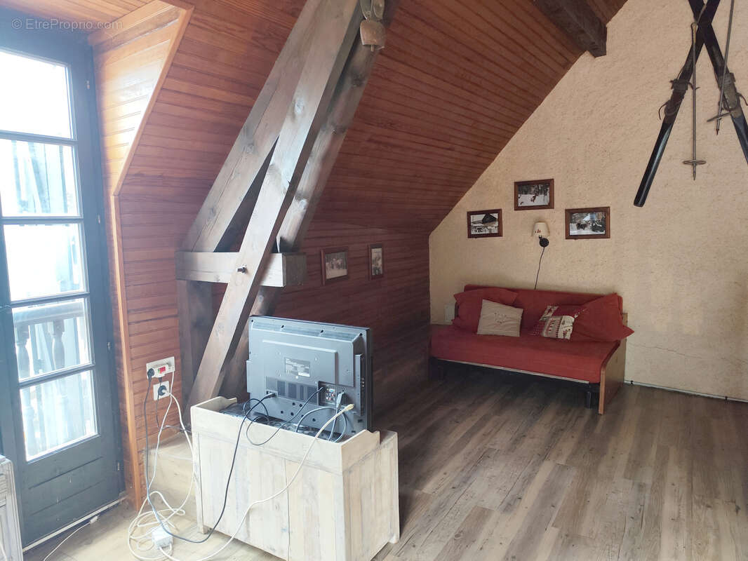 Maison à BENQUE-DESSOUS-ET-DESSUS