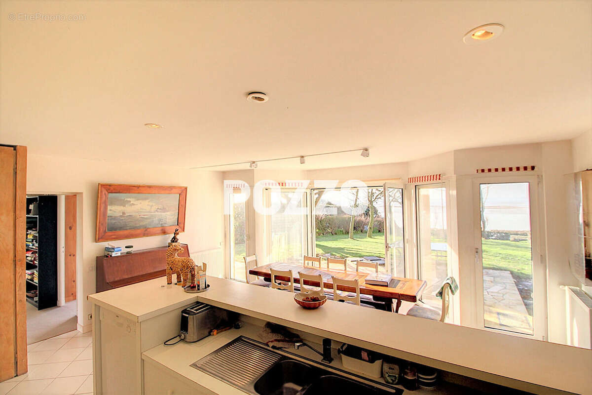 Maison à SAINT-PAIR-SUR-MER