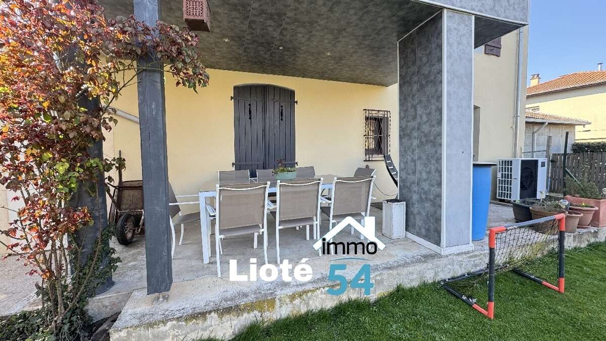 Maison à ROSIERES-AUX-SALINES