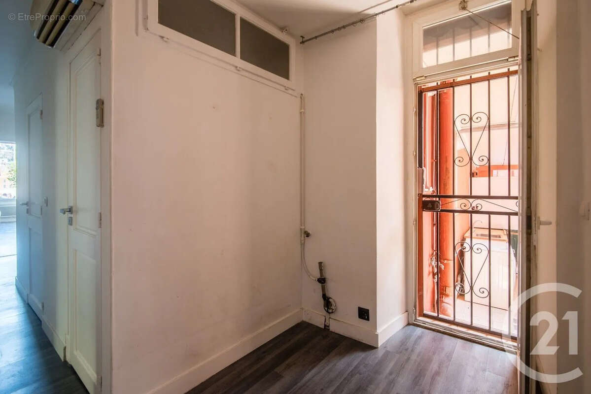 Appartement 80 m² à Nice  - photo 14