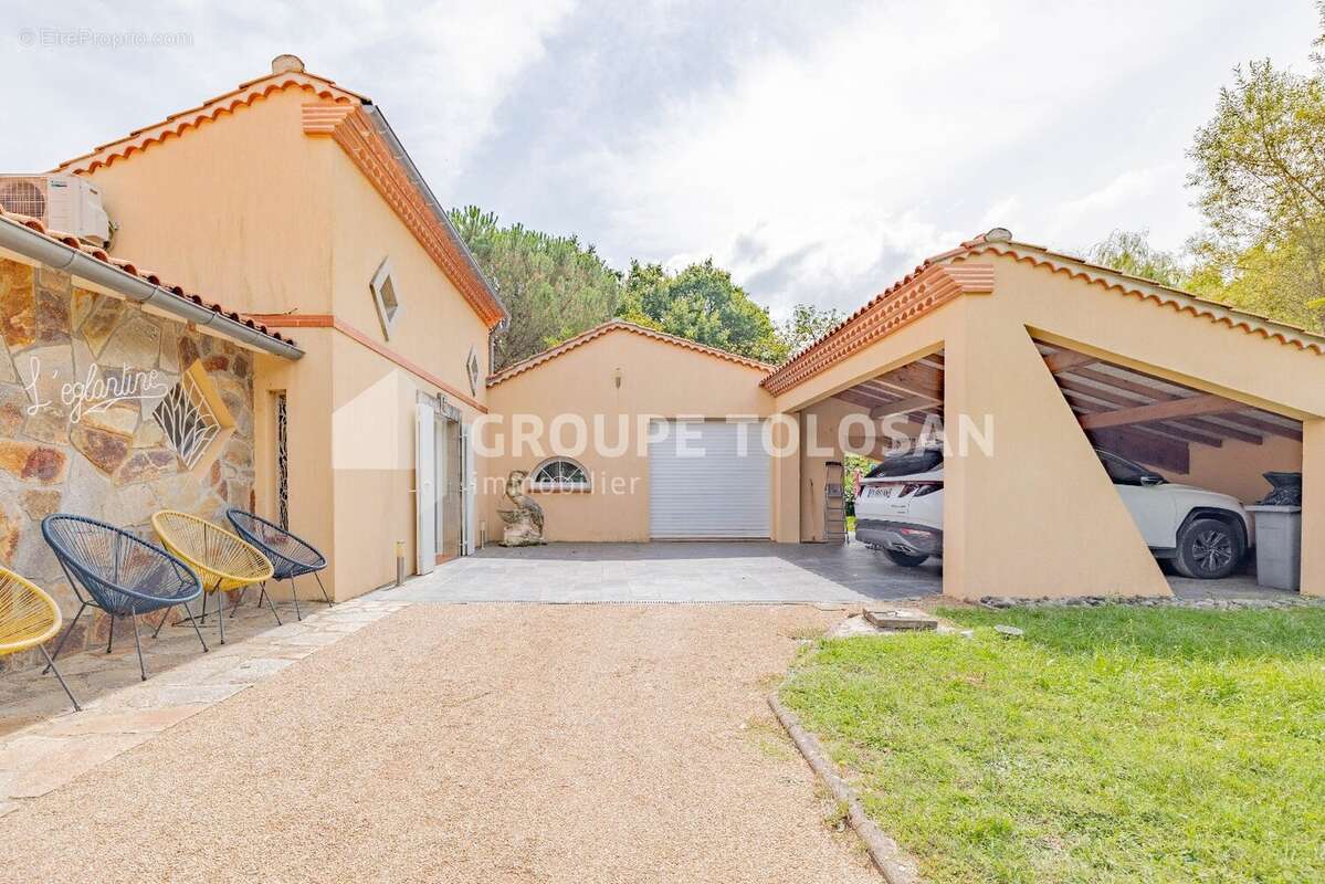 Maison à LAVAUR