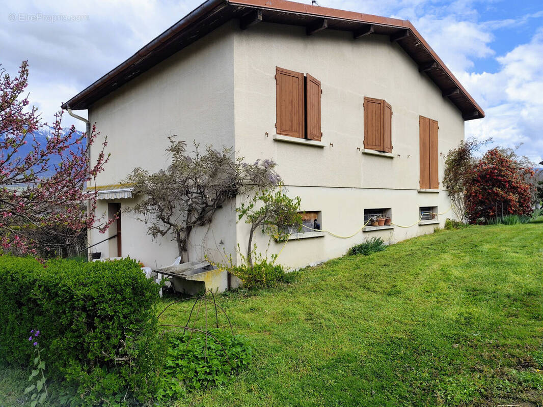 Photo 1 - Maison à SAINTE-HELENE-SUR-ISERE