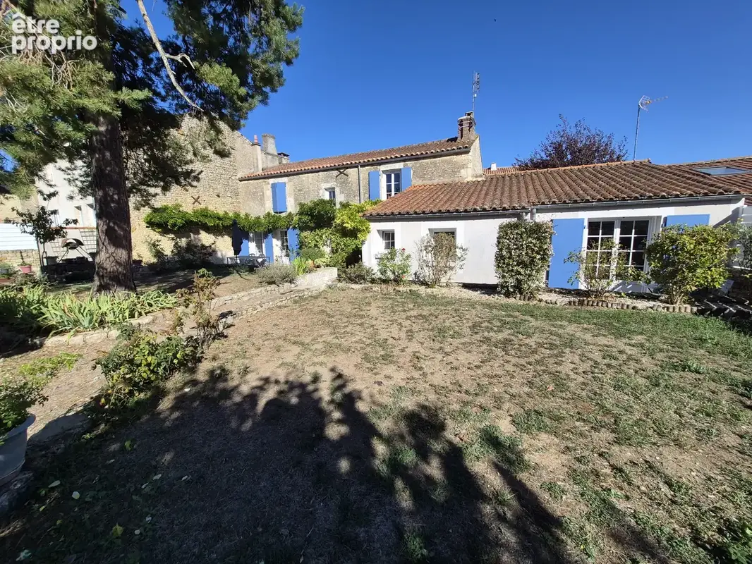Maison en pierre rénovée en plein cœur de Ste Hermine - photo 22