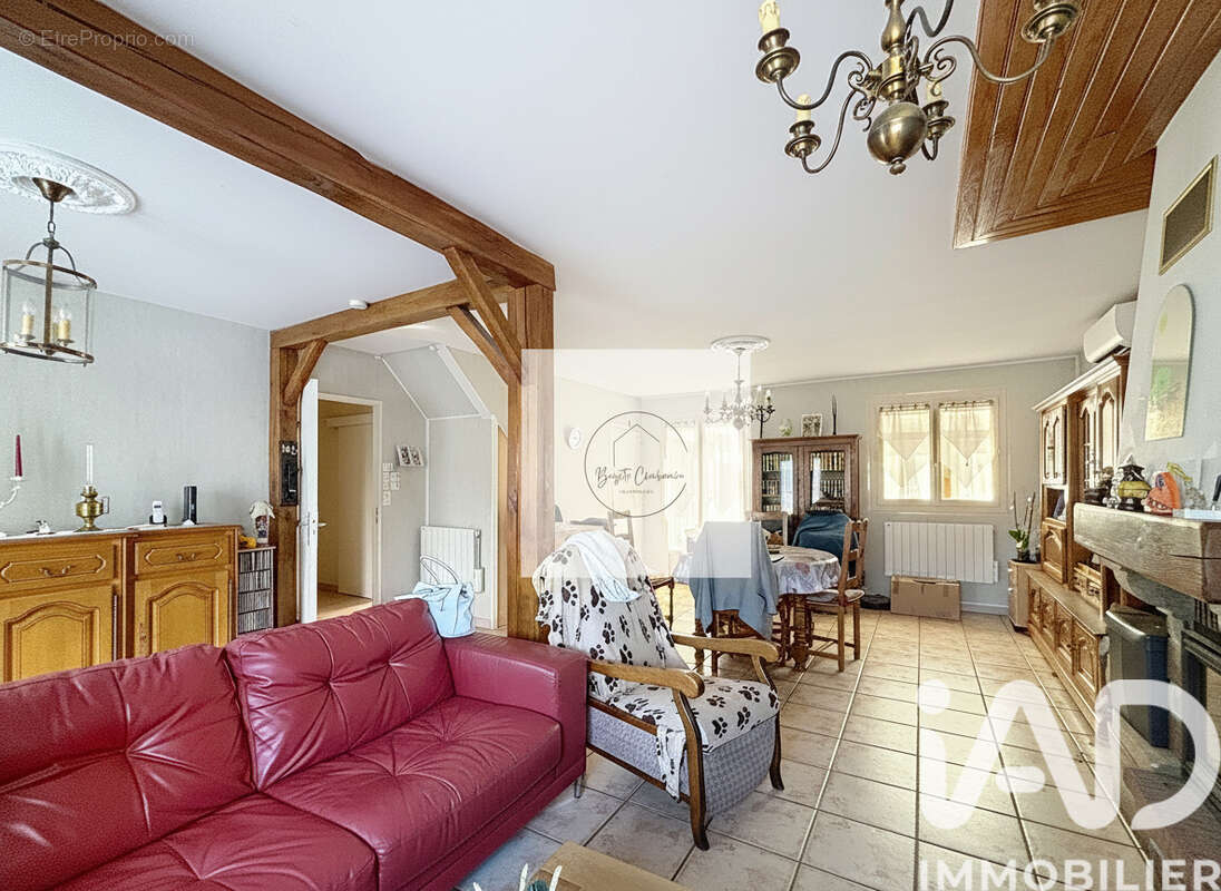 Photo 4 - Maison à CHATEAUNEUF-EN-THYMERAIS