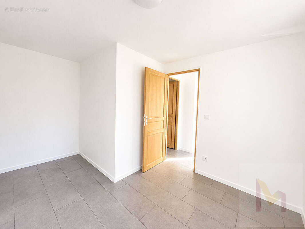 Appartement à NEUILLY-PLAISANCE
