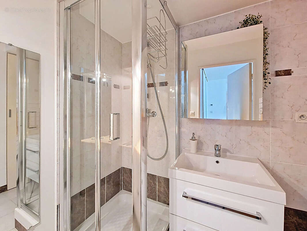 Appartement à AULNAY-SOUS-BOIS