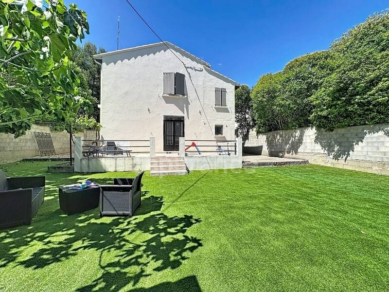 Maison à NIMES