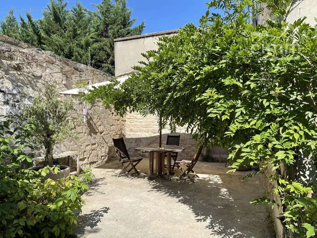 Calme, lumière et beaux volumes pour cette maison esprit loft - photo 3