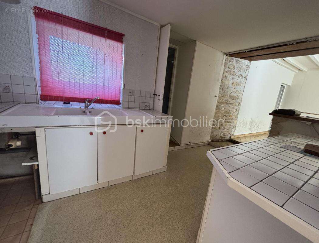 Maison à MAUZE-SUR-LE-MIGNON