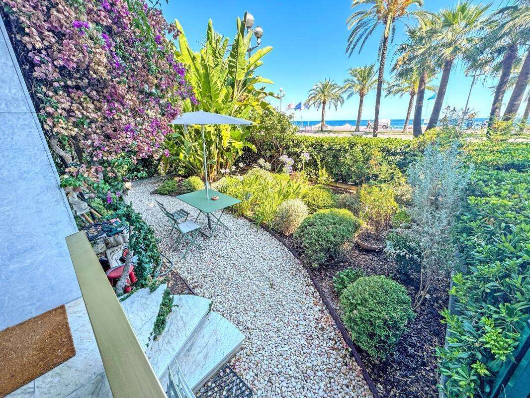 Front de mer à Nice, 2 pièces de 66m² avec jardin de 55m² - photo 4