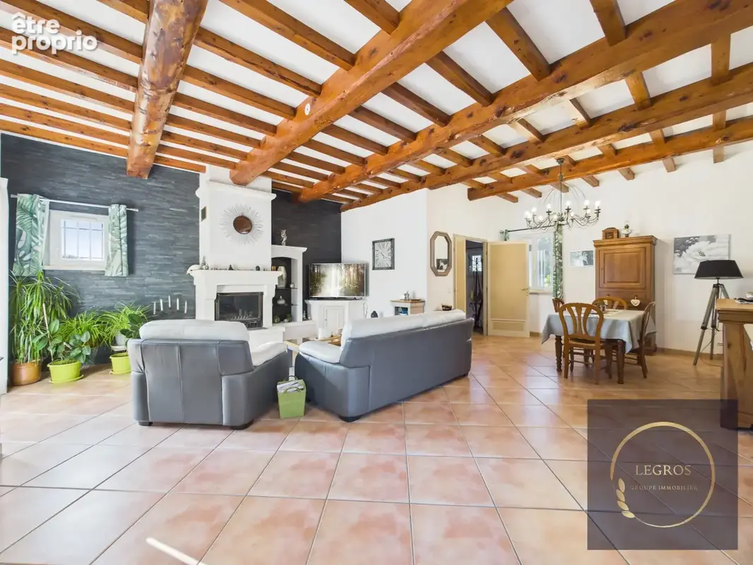 À vendre   Villa d’exception de plain-pied avec gîte indépendant à Graveson - photo 6