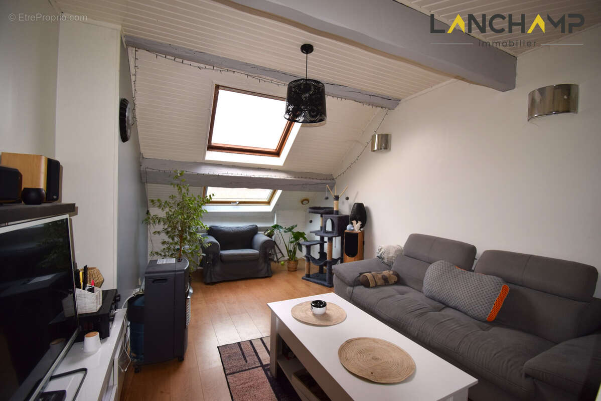 Appartement à SEYSSEL