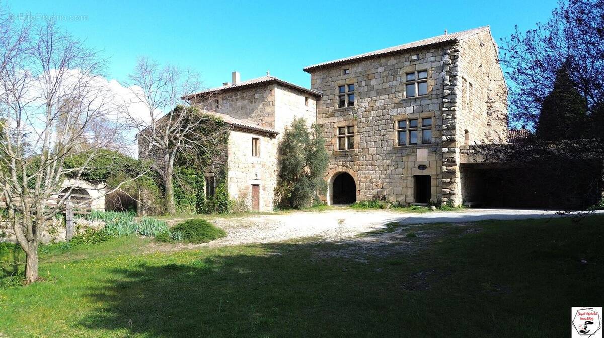 Autre à COLOMBIER-LE-VIEUX