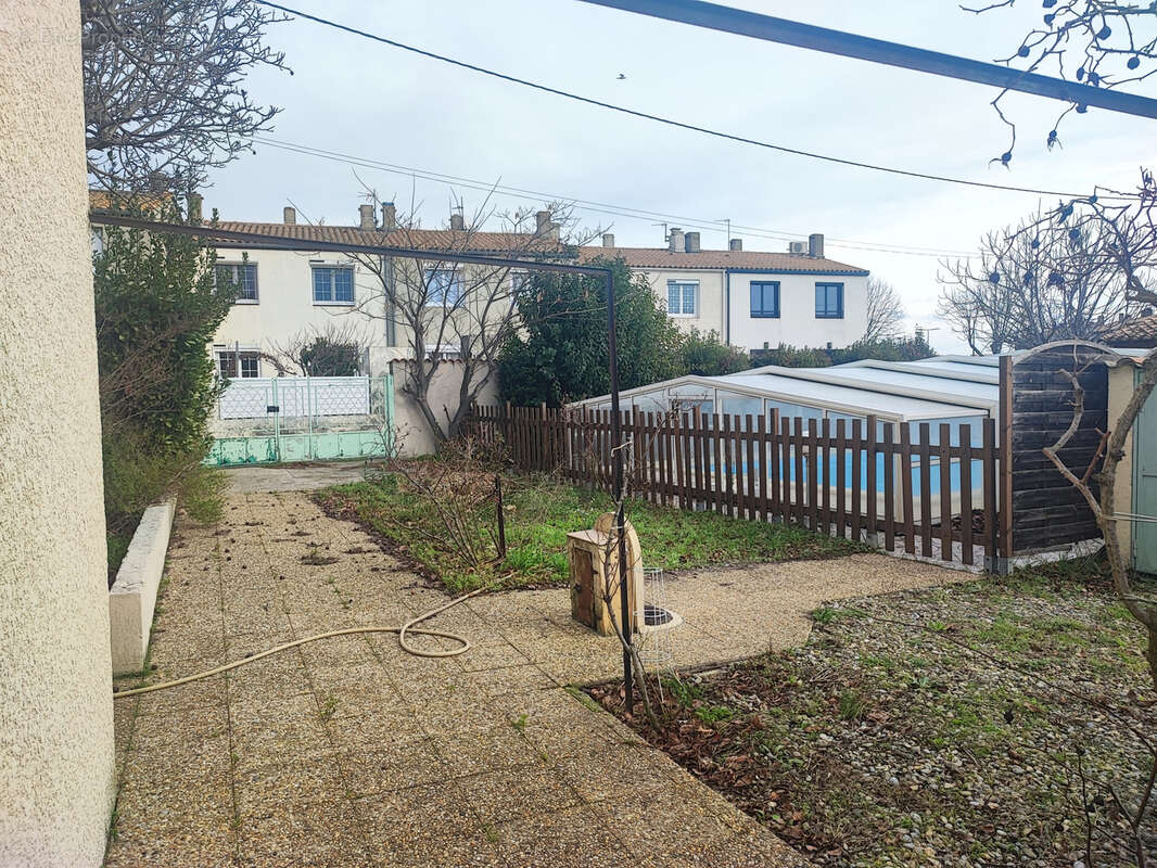 Maison à PEYRIAC-MINERVOIS