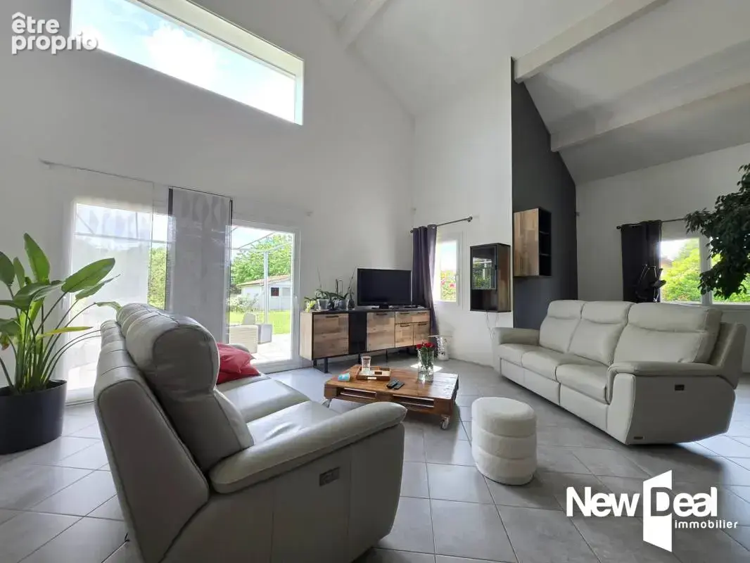 Belle Maison / 200 m² / Vinzier - photo 4