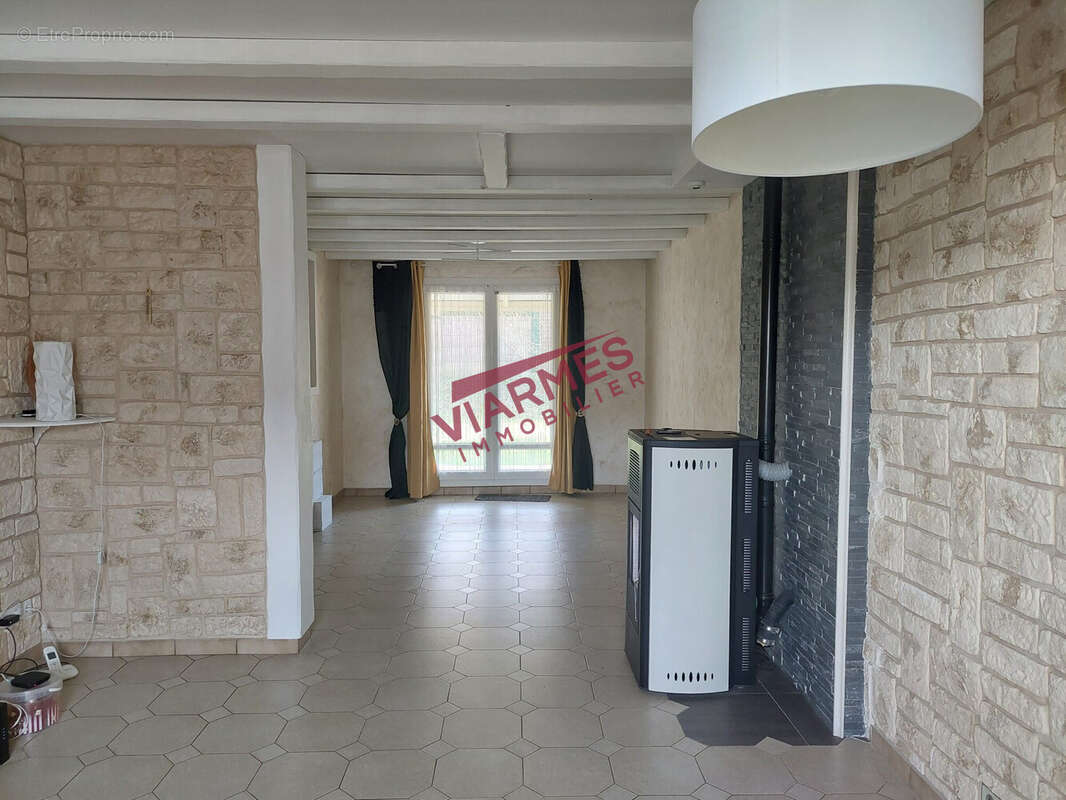 Maison à SAINT-MARTIN-DU-TERTRE