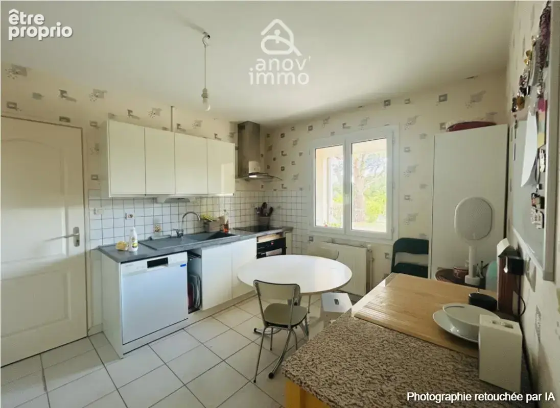 MAGNAC SUR TOUVRE, Maison contemporaine de 120m2 de plain pi - photo 6