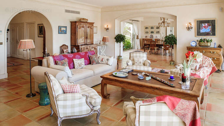 Prestigieuse Propriété à Chateauneuf de Grasse - photo 10