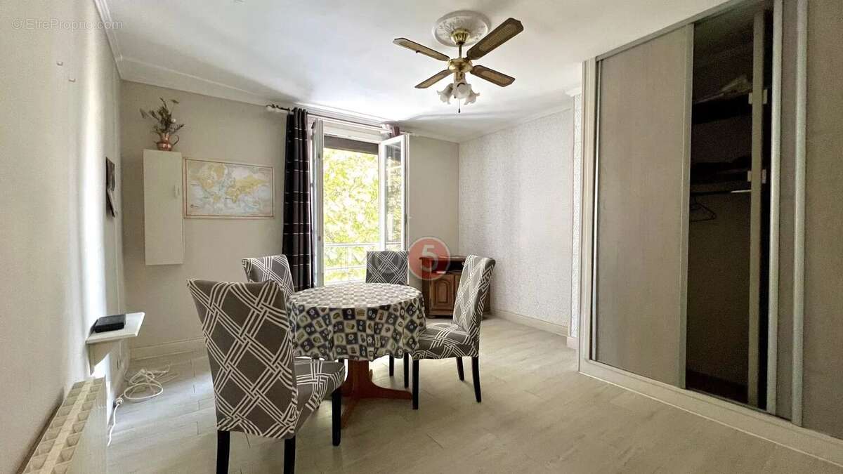Appartement à LE RAINCY
