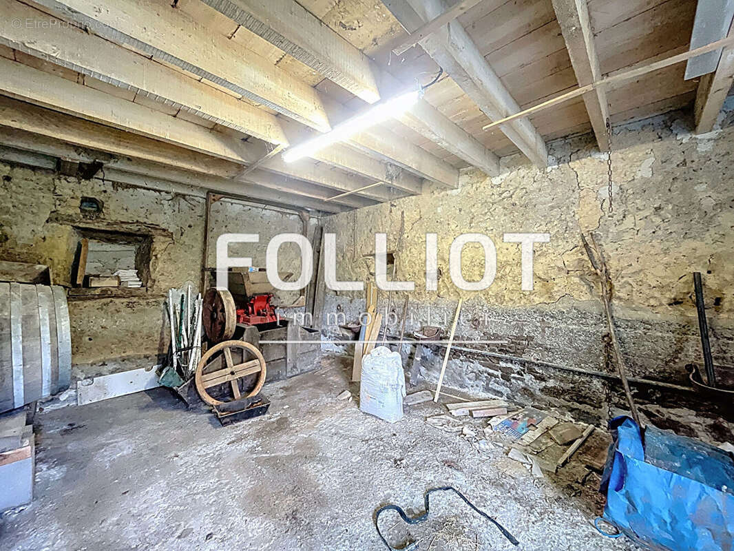 Maison à SAINT-SAMSON-DE-BONFOSSE