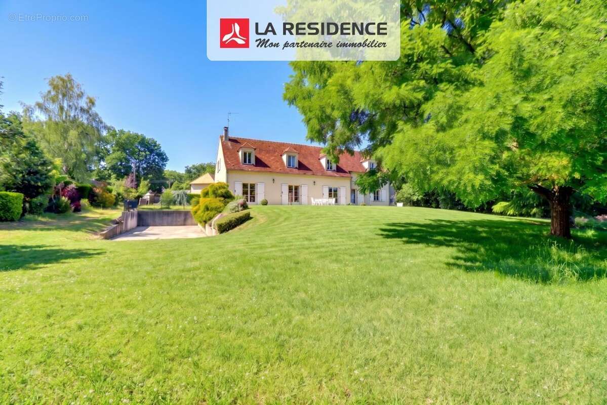 Maison 285 m² à Gambais  - photo 5