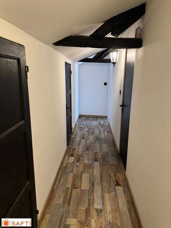 Maison 111 m² à Vendeuil-Caply  - photo 5