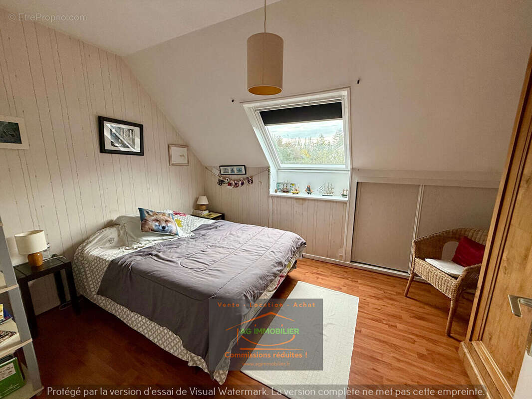 Maison à MONTGERMONT