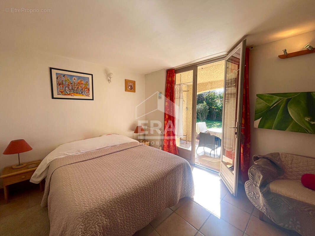 Maison à PERNES-LES-FONTAINES