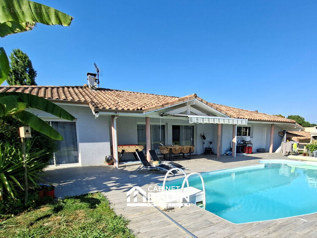 Maison à CANDRESSE