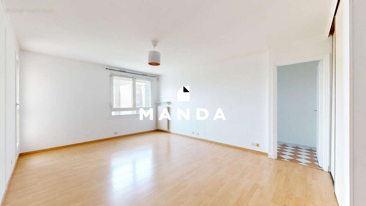 Appartement à MAISONS-ALFORT