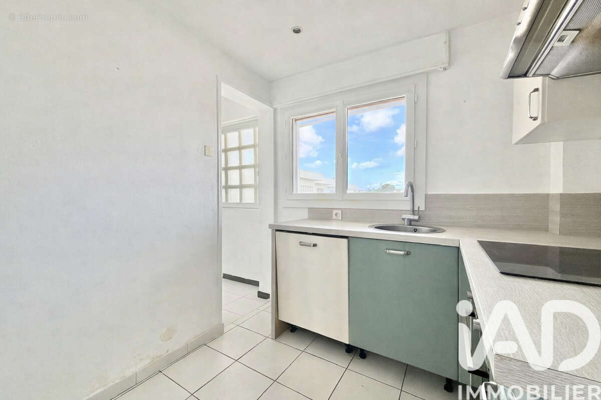 Photo 3 - Appartement à LA SEYNE-SUR-MER