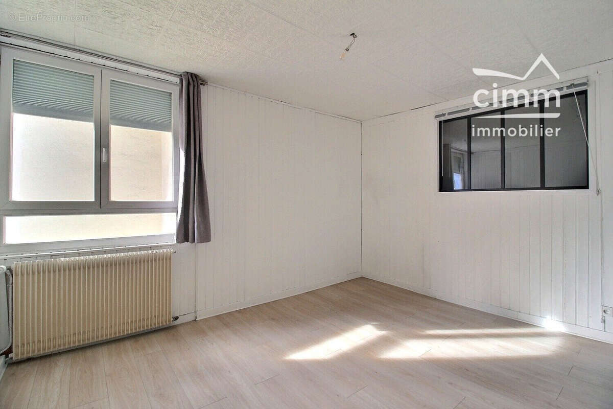 Appartement 76 m² à Sallanches  - photo 6