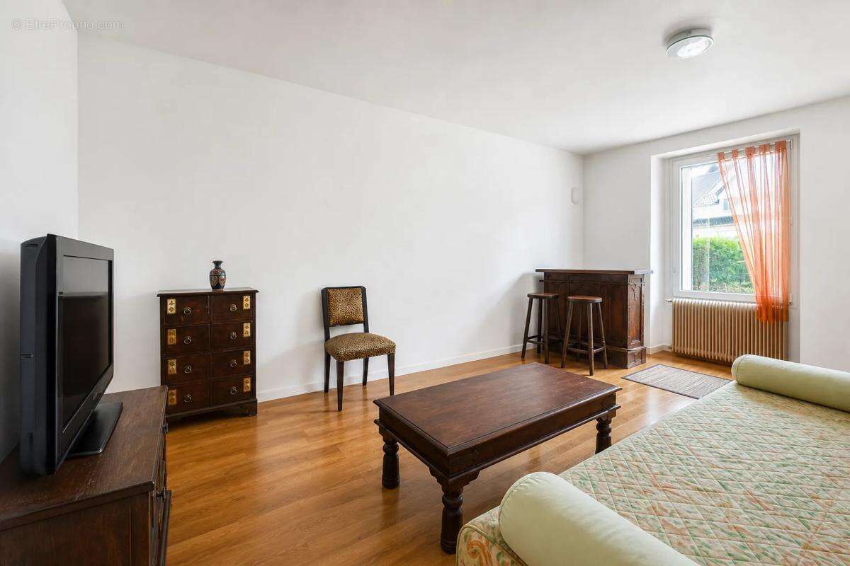 Maison de ville 3 pièces à Saulx-les-Chartreux - photo 8