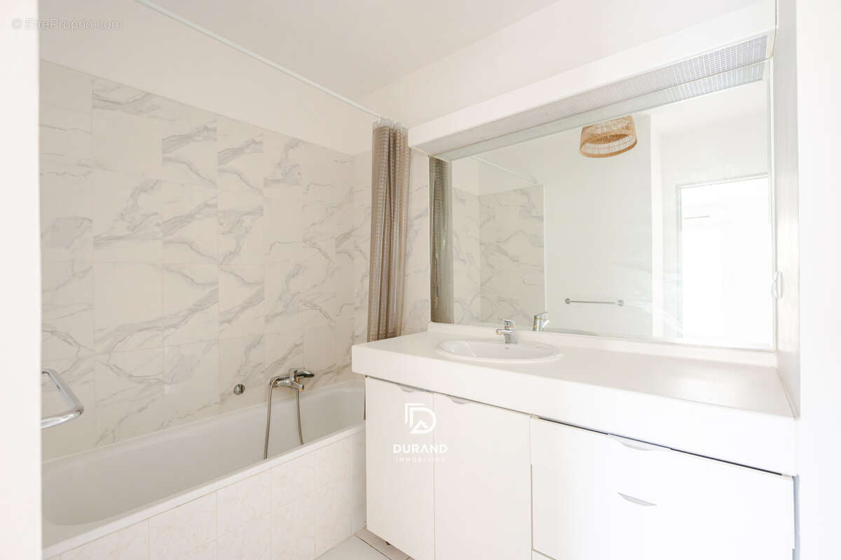 Appartement - type 2 - le camas - 13005 marseille - photo 6