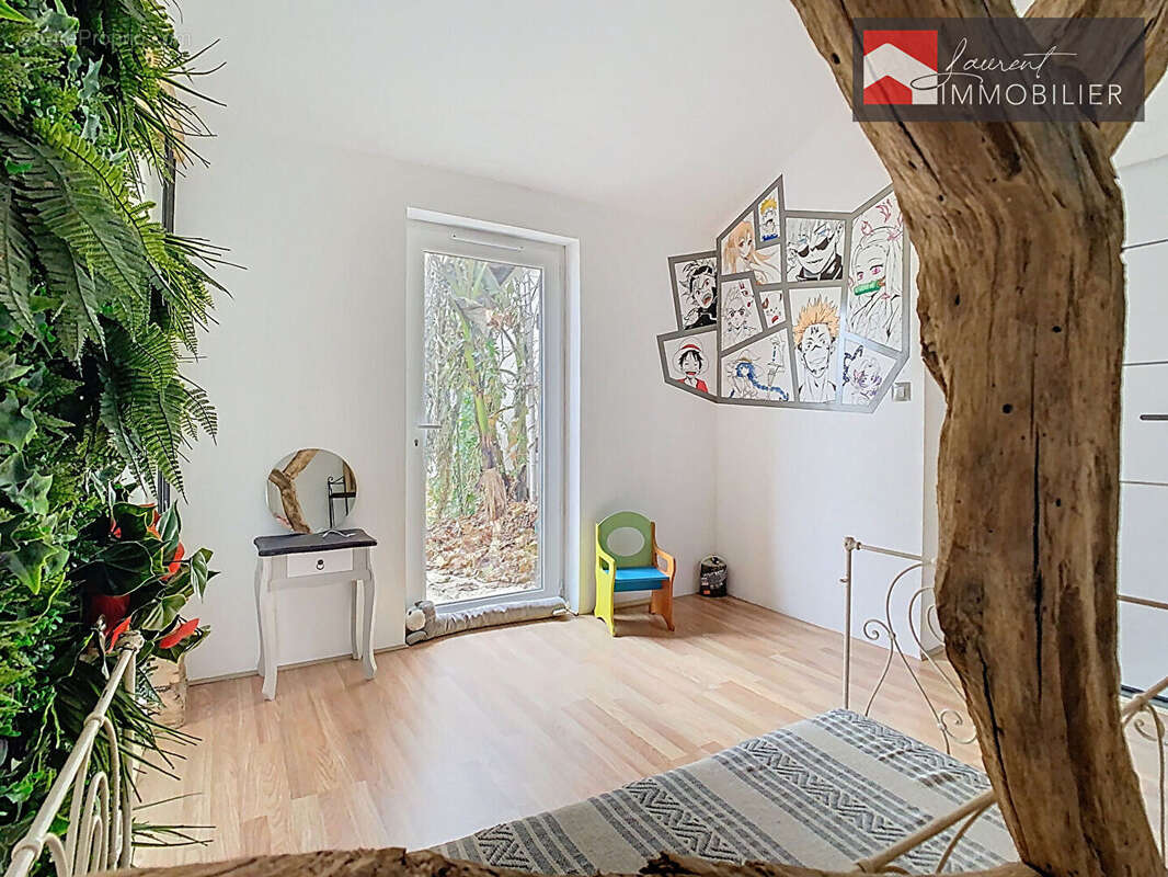 Maison à SAINT-ETIENNE-SUR-REYSSOUZE