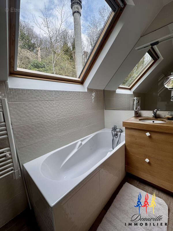 Maison à TROUVILLE-SUR-MER