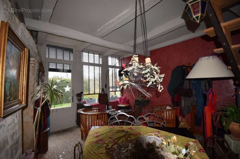 Maison à LAMAGDELAINE