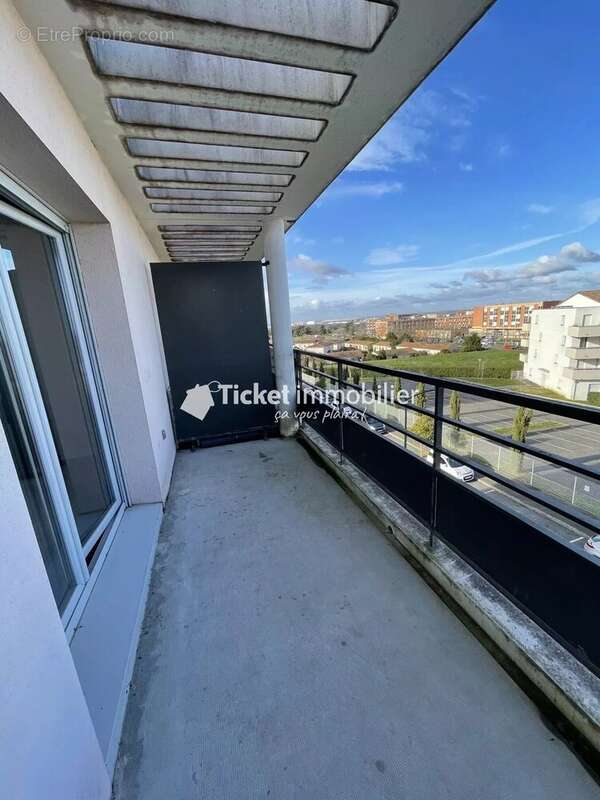 Appartement à CORNEBARRIEU