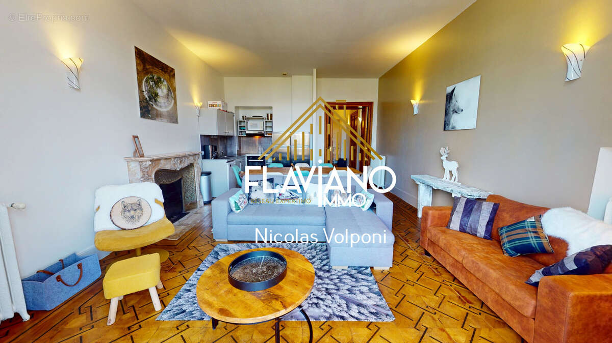 Appartement à JAUSIERS