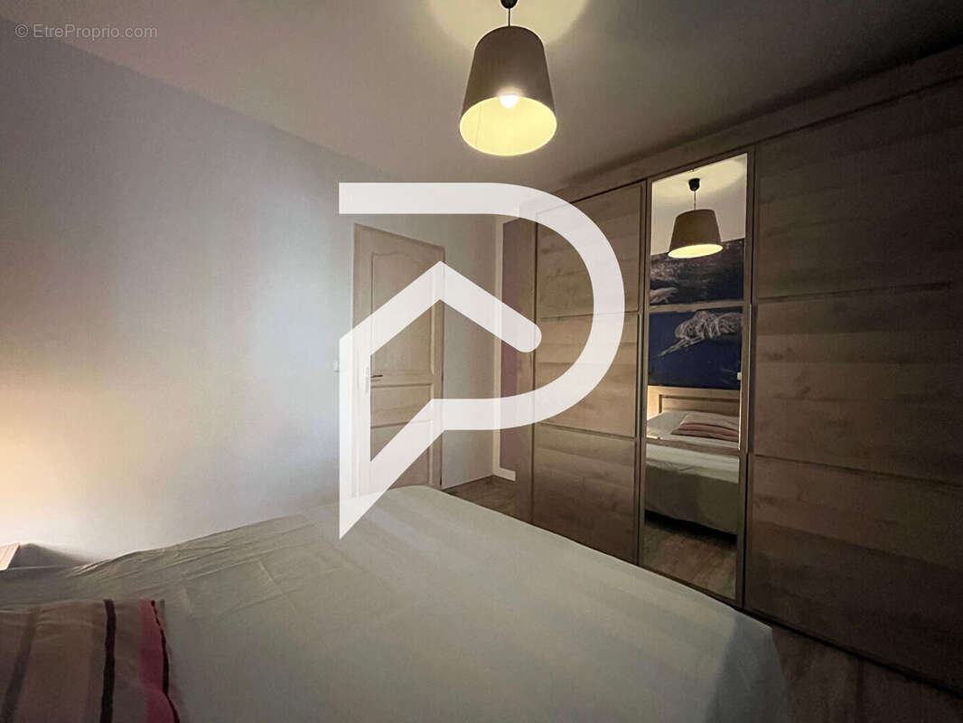 Maison à GREOUX-LES-BAINS