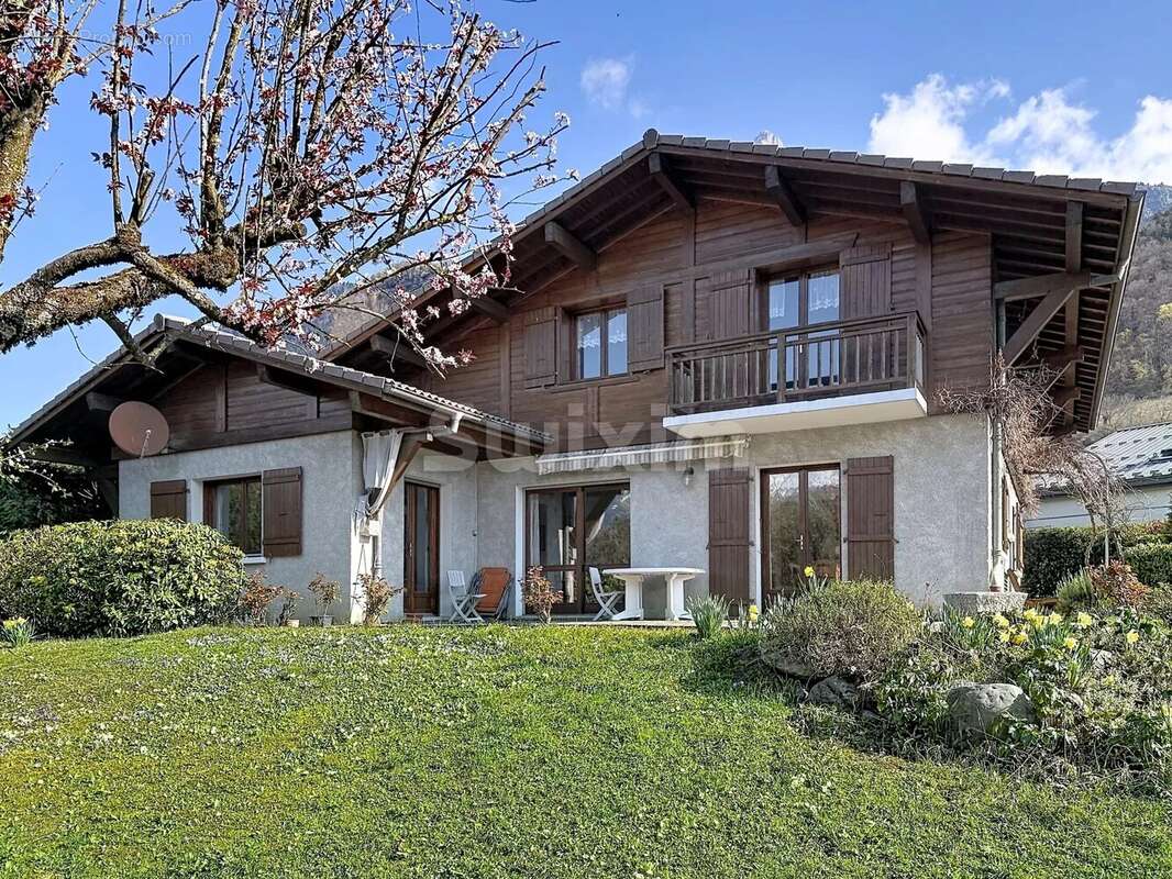 Maison à SALLANCHES