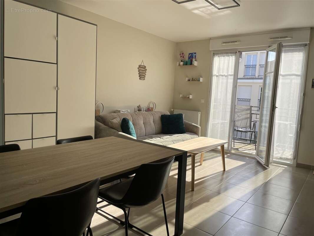 Appartement à OZOIR-LA-FERRIERE