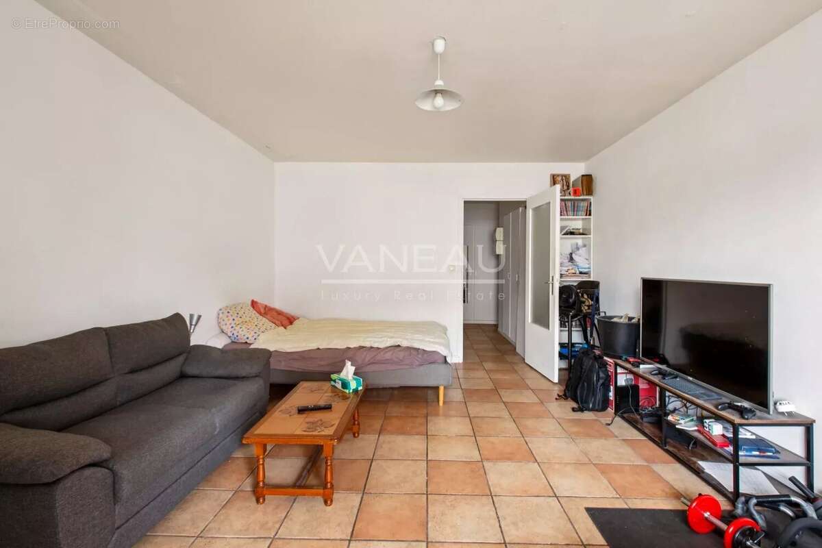 Appartement à PARIS-19E