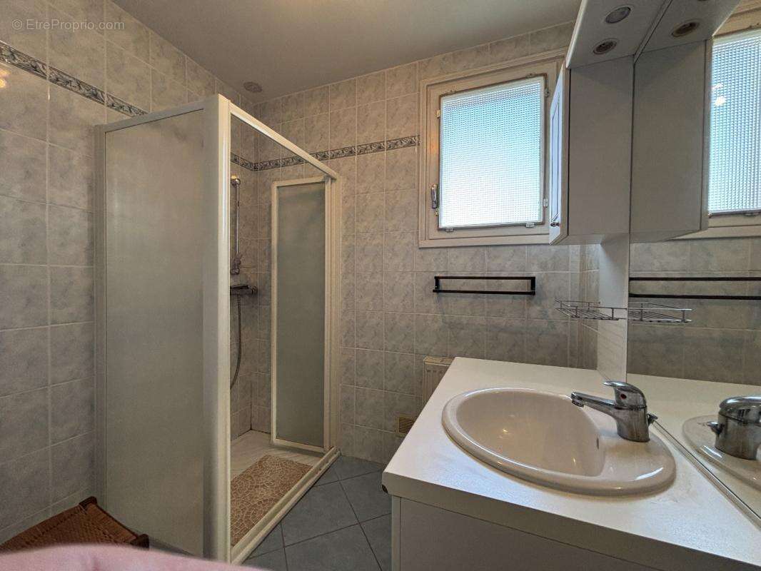Maison à RUFFEC