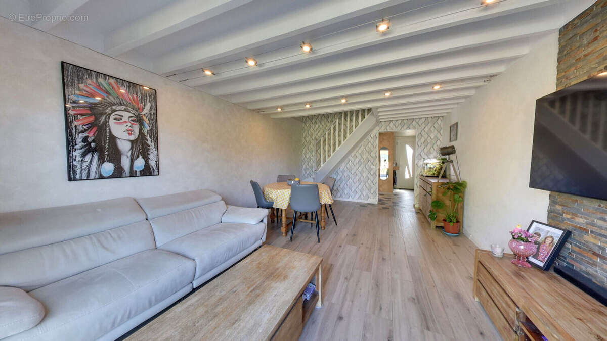 Maison à ROISSY-EN-BRIE