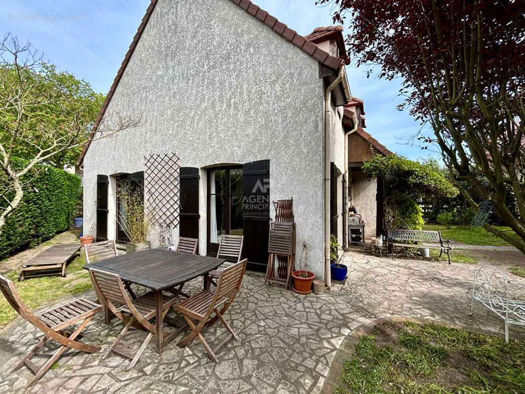Maison à ACHERES