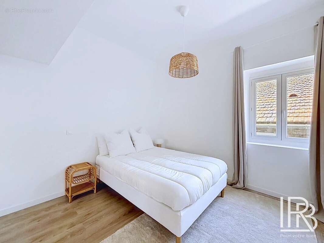 Appartement à MARSEILLE-7E