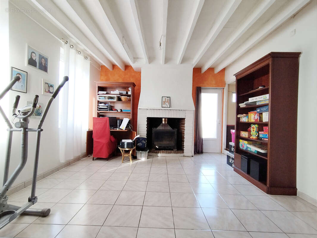 Maison à PONT-SAINT-PIERRE